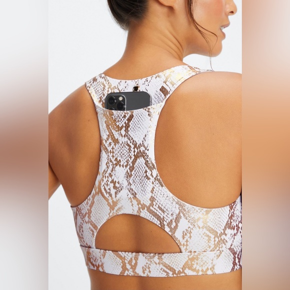 NWT Fabletics Impact Sport Bra Foil Snake - Picture 2 of 3